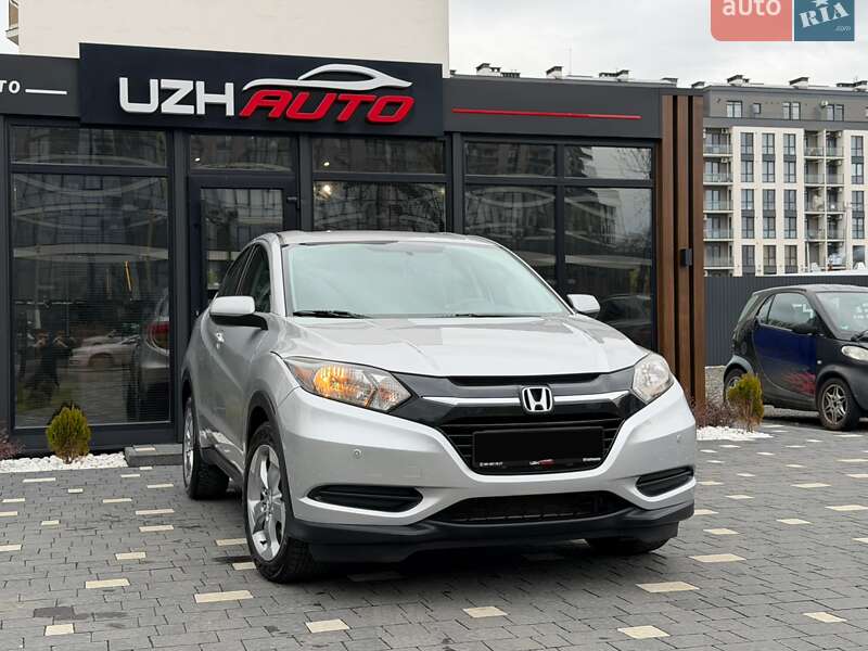 Внедорожник / Кроссовер Honda HR-V 2016 в Ужгороде фото 8 Внедорожник / Кроссовер Honda HR-V 2016 в Ужгороде