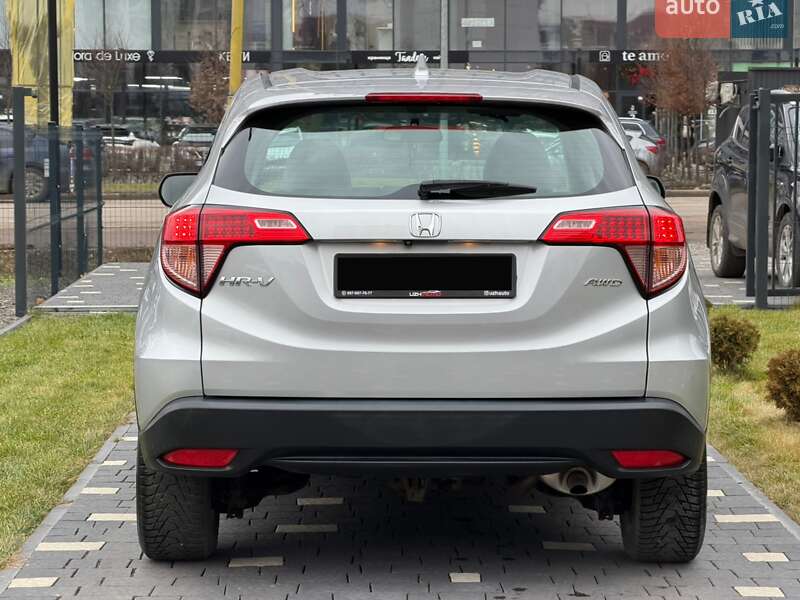 Внедорожник / Кроссовер Honda HR-V 2016 в Ужгороде фото 14 Внедорожник / Кроссовер Honda HR-V 2016 в Ужгороде