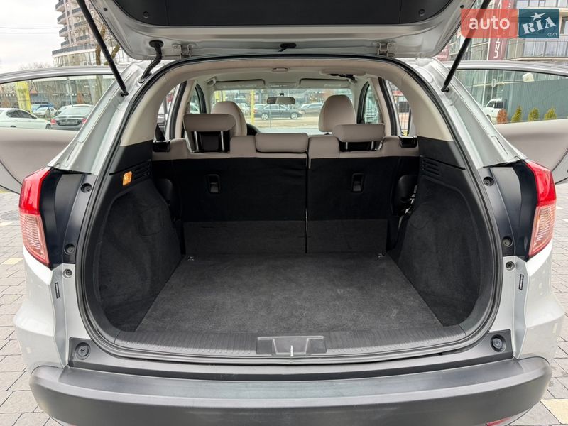 Внедорожник / Кроссовер Honda HR-V 2016 в Ужгороде фото 52 Внедорожник / Кроссовер Honda HR-V 2016 в Ужгороде