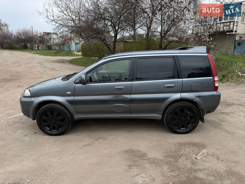 Внедорожник / Кроссовер Honda HR-V 2004 в Харькове фото 10 Внедорожник / Кроссовер Honda HR-V 2004 в Харькове