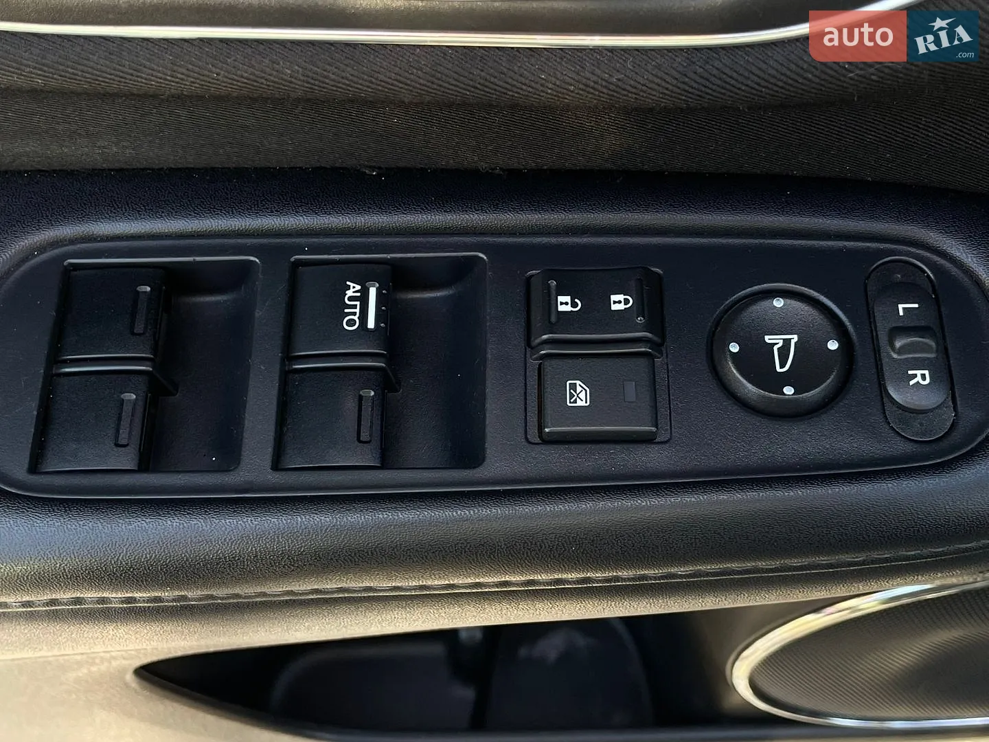 2017 Honda HR-V - мініатюра 11
