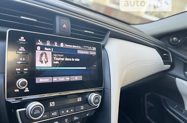 Седан Honda Insight 2018 в 