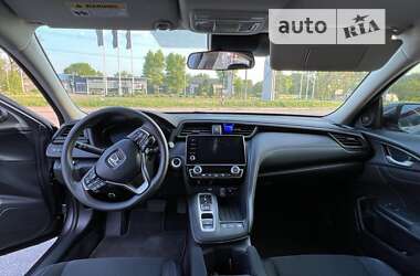 Седан Honda Insight 2018 в Кропивницком