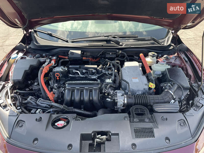 Седан Honda Insight 2018 в Каменском