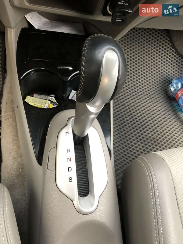 Хэтчбек Honda Insight 2012 в Полтаве