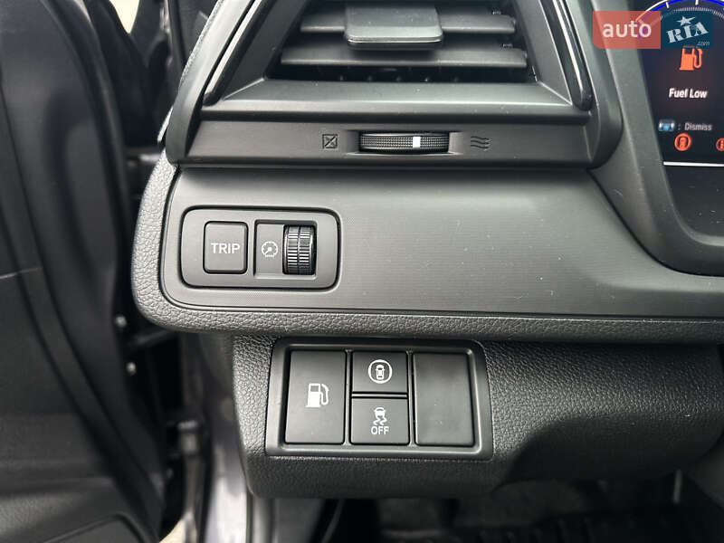 Седан Honda Insight 2018 в Киеве