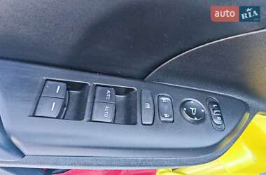 Седан Honda Insight 2022 в 