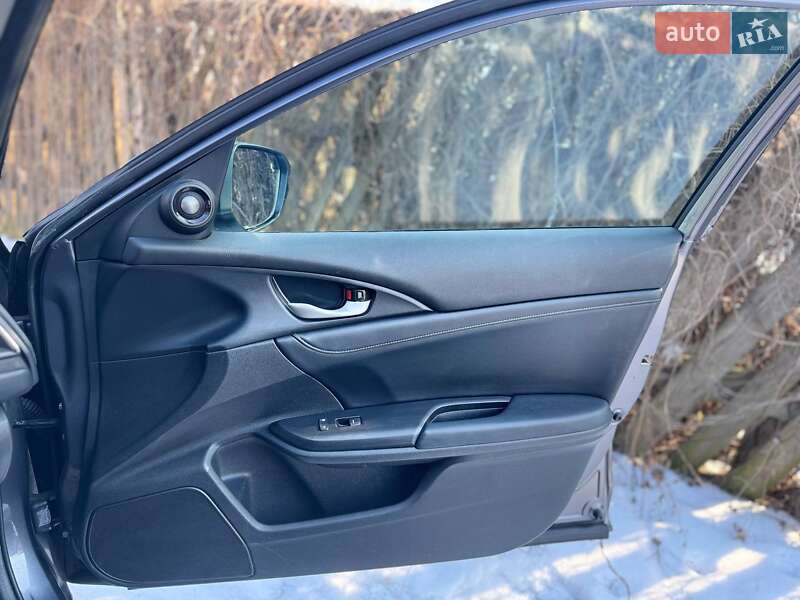 Седан Honda Insight 2022 в Чернігові