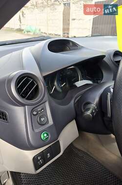 Хэтчбек Honda Insight 2009 в 