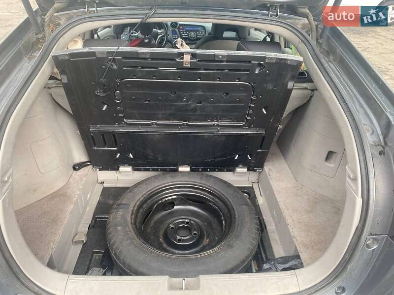 Хэтчбек Honda Insight 2010 в Киеве фото 12 Хэтчбек Honda Insight 2010 в Киеве
