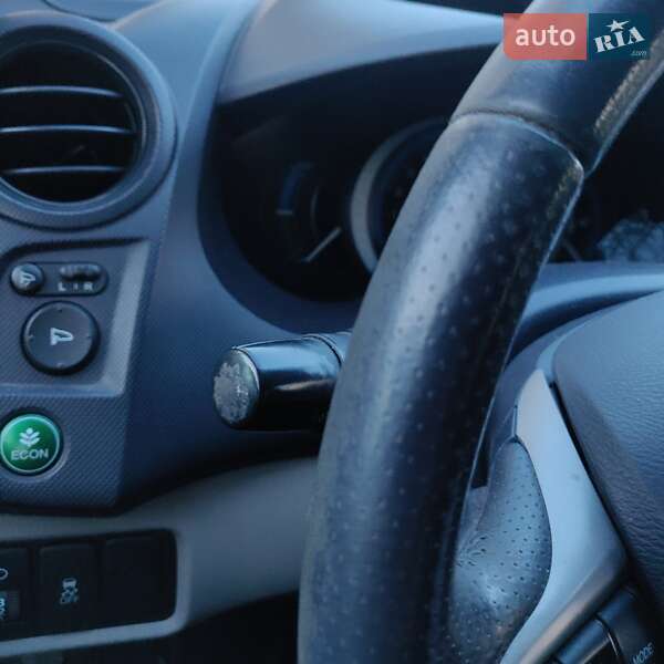 Хэтчбек Honda Insight 2009 в Долине