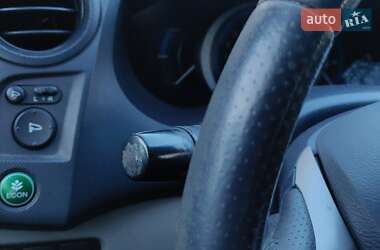 Хэтчбек Honda Insight 2009 в 
