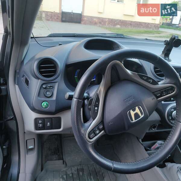 Хэтчбек Honda Insight 2009 в Долине