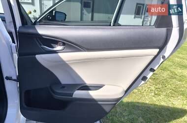 Седан Honda Insight 2018 в 