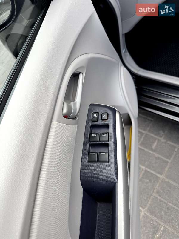 Хетчбек Honda Insight 2009 в Києві
