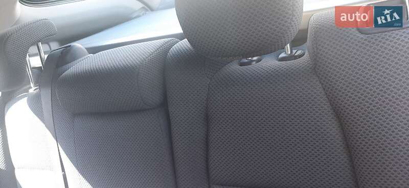 Хэтчбек Honda Insight 2010 в Луцке