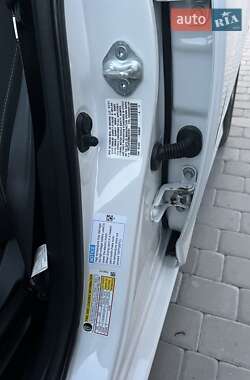 Седан Honda Insight 2021 в 