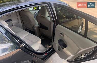 Хэтчбек Honda Insight 2010 в 