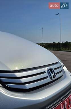Хэтчбек Honda Insight 2010 в 
