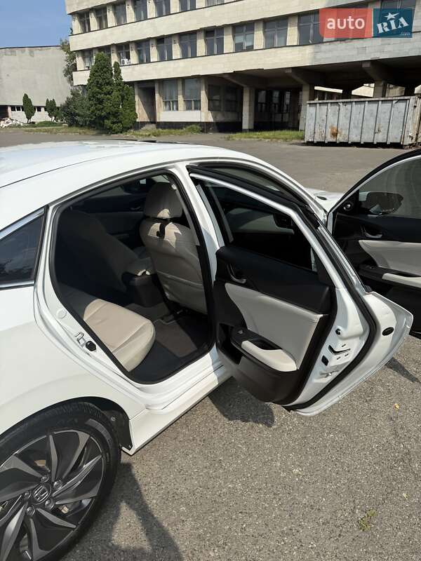 Седан Honda Insight 2020 в Киеве фото 19 Седан Honda Insight 2020 в Киеве