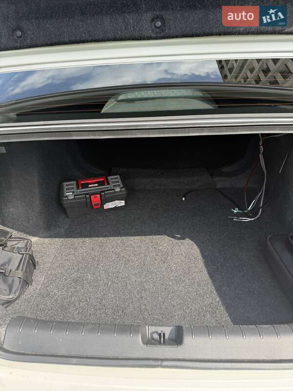 Седан Honda Insight 2020 в Киеве фото 20 Седан Honda Insight 2020 в Киеве