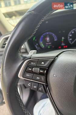 Седан Honda Insight 2020 в 