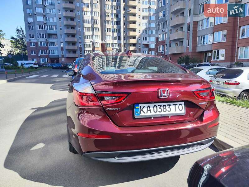 Седан Honda Insight 2018 в Киеве