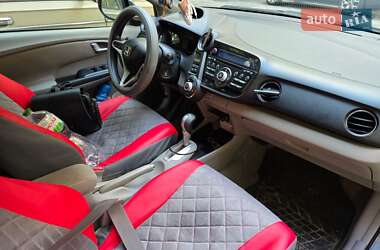 Хэтчбек Honda Insight 2012 в 