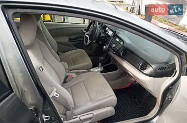 Хэтчбек Honda Insight 2014 в 