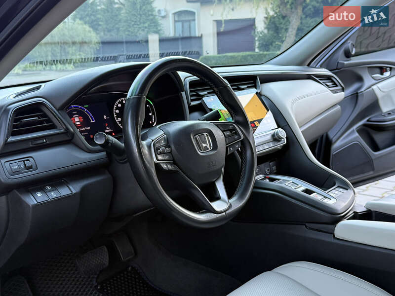Седан Honda Insight 2018 в Одессе