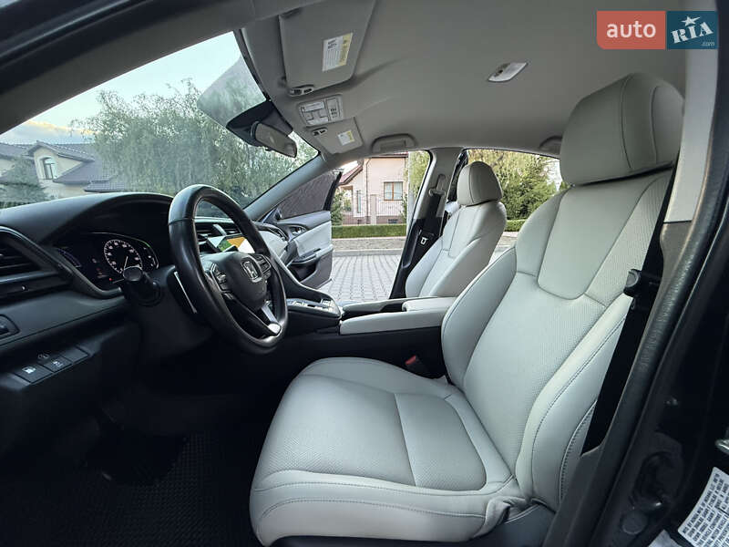 Седан Honda Insight 2018 в Одессе