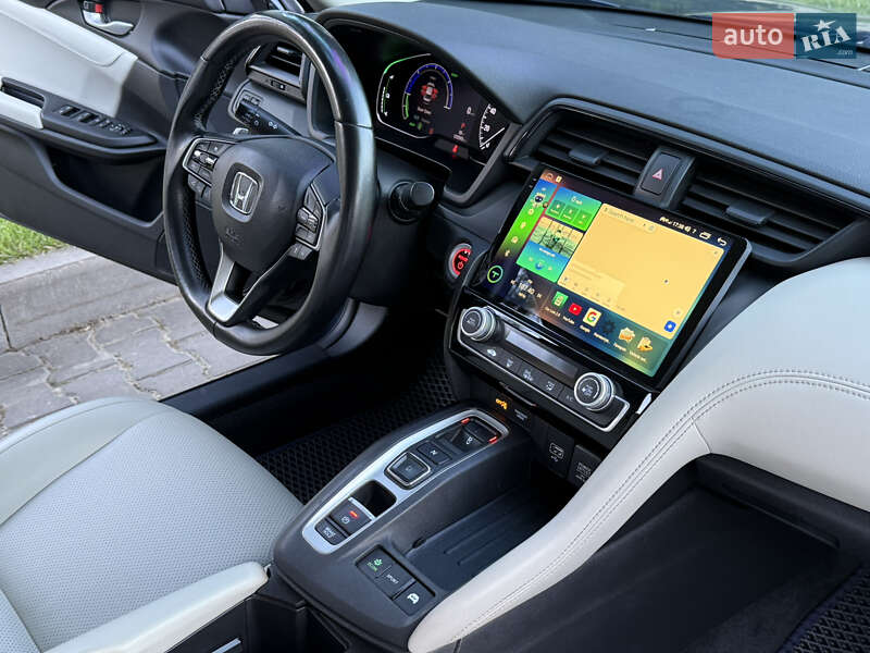 Седан Honda Insight 2018 в Одессе