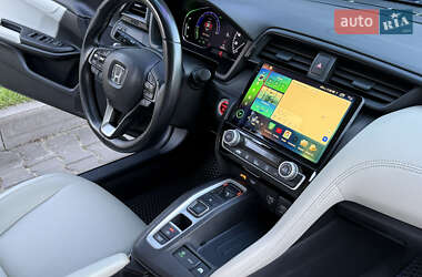 Седан Honda Insight 2018 в 