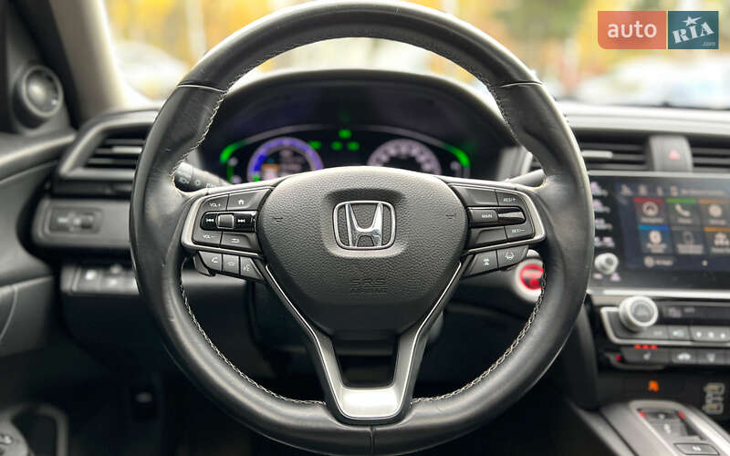 Седан Honda Insight 2019 в Львове