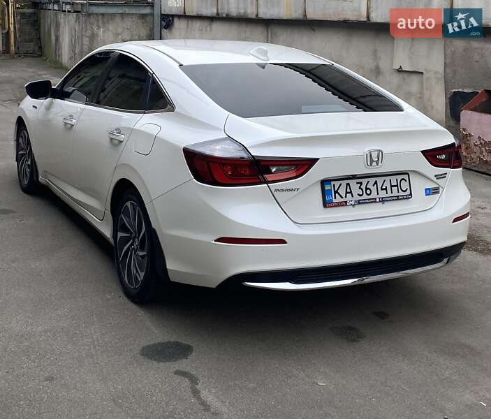 Седан Honda Insight 2018 в Києві