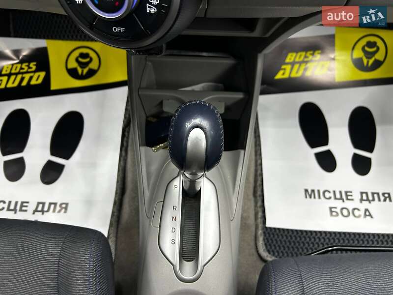 Хетчбек Honda Insight 2010 в Чернівцях фото 15 Хетчбек Honda Insight 2010 в Чернівцях