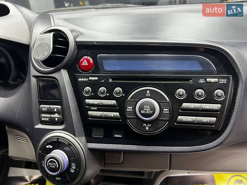 Хетчбек Honda Insight 2010 в Чернівцях фото 23 Хетчбек Honda Insight 2010 в Чернівцях
