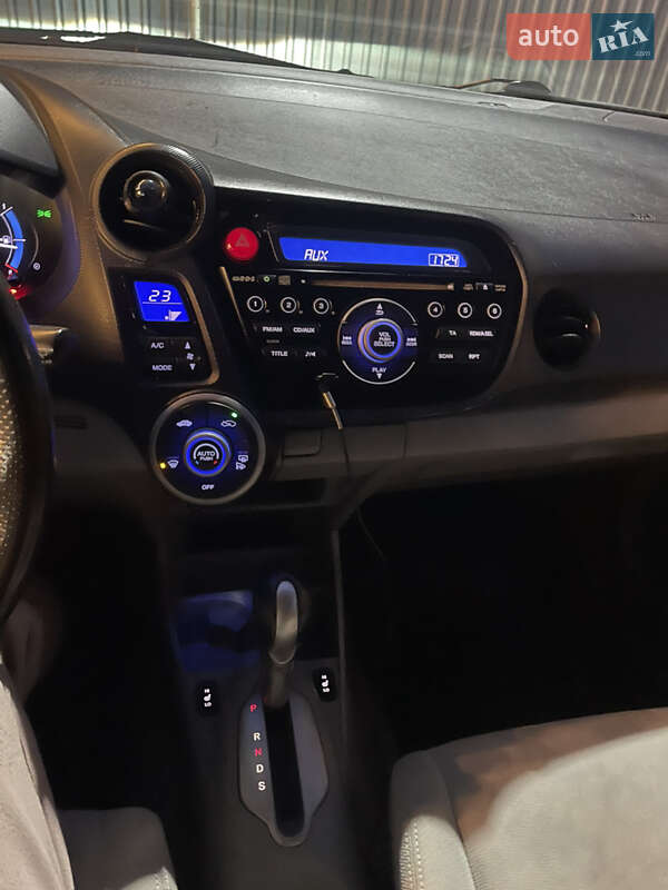 Хэтчбек Honda Insight 2010 в Днепре фото 24 Хэтчбек Honda Insight 2010 в Днепре
