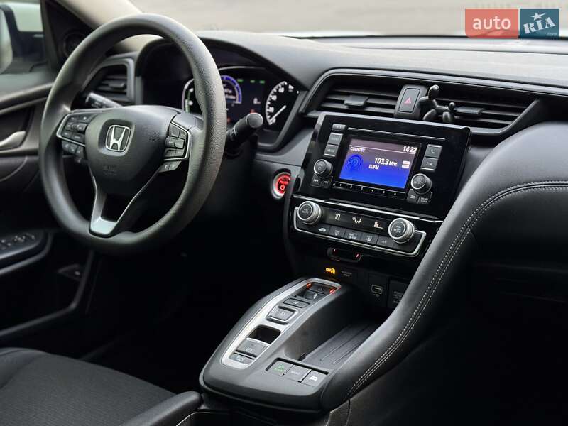Седан Honda Insight 2018 в Дніпрі