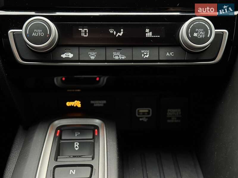 Седан Honda Insight 2018 в Дніпрі