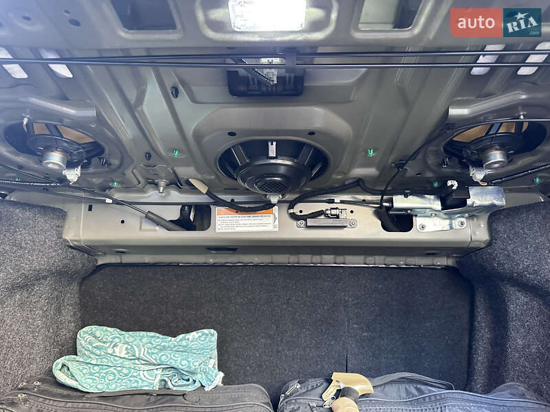 Седан Honda Insight 2020 в Києві