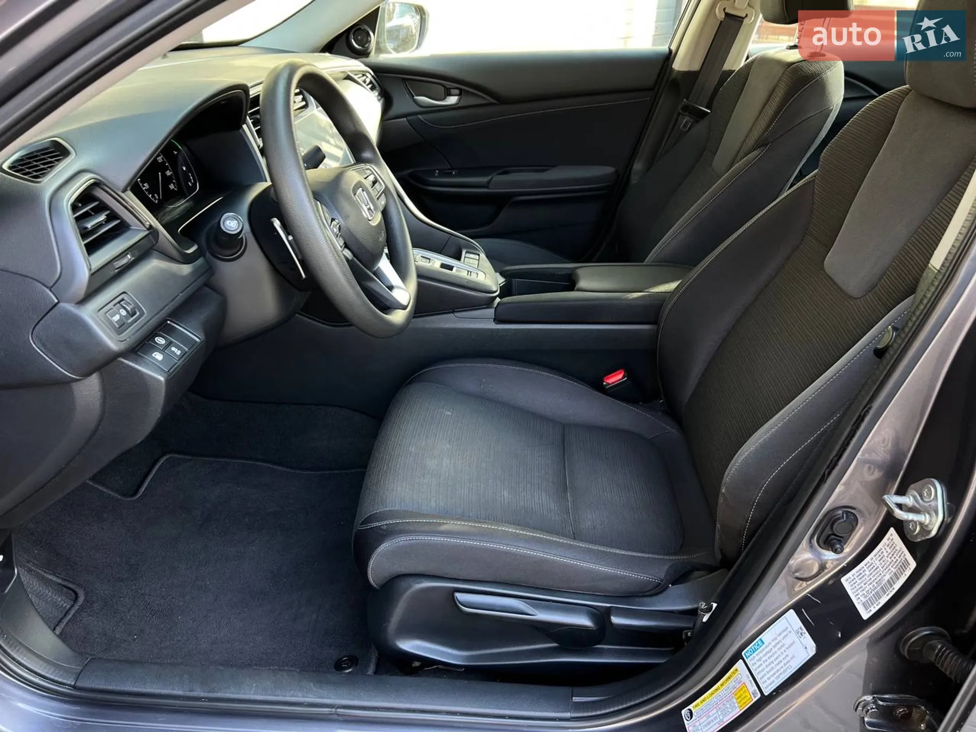 2019 Honda Insight - мініатюра 11