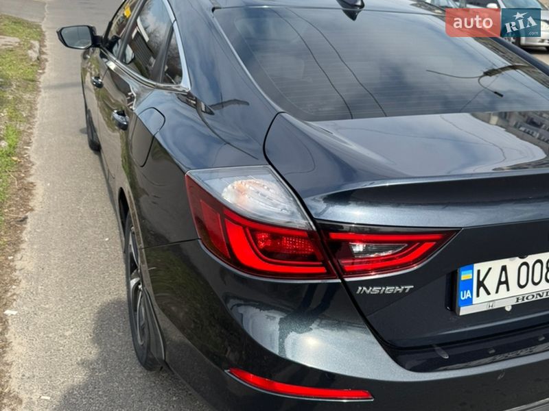 Седан Honda Insight 2021 в Кропивницком