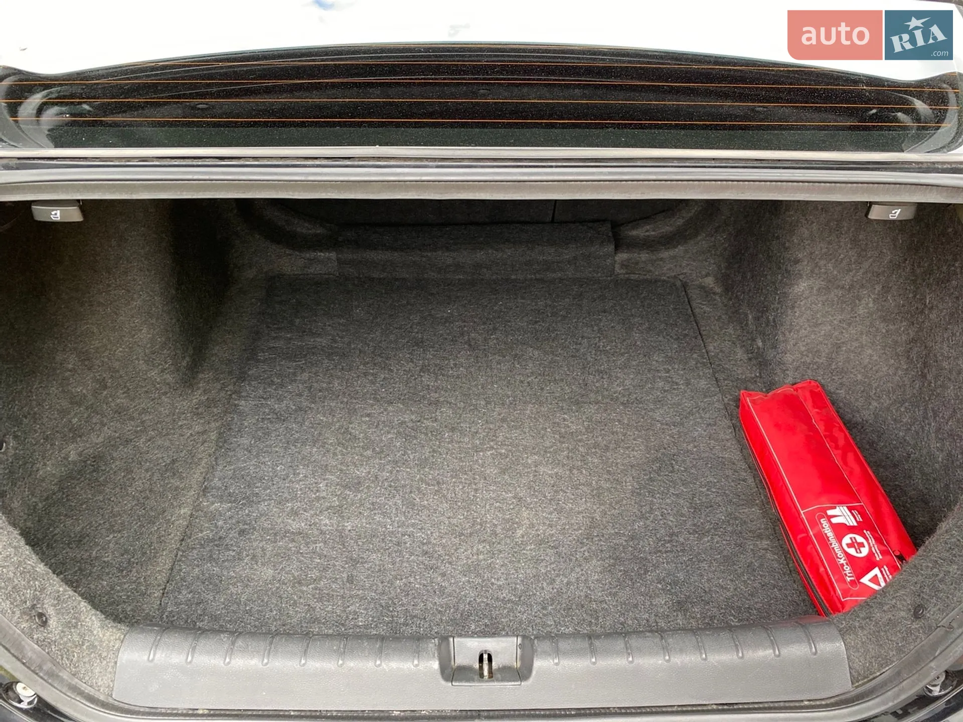2019 Honda Insight - мініатюра 18