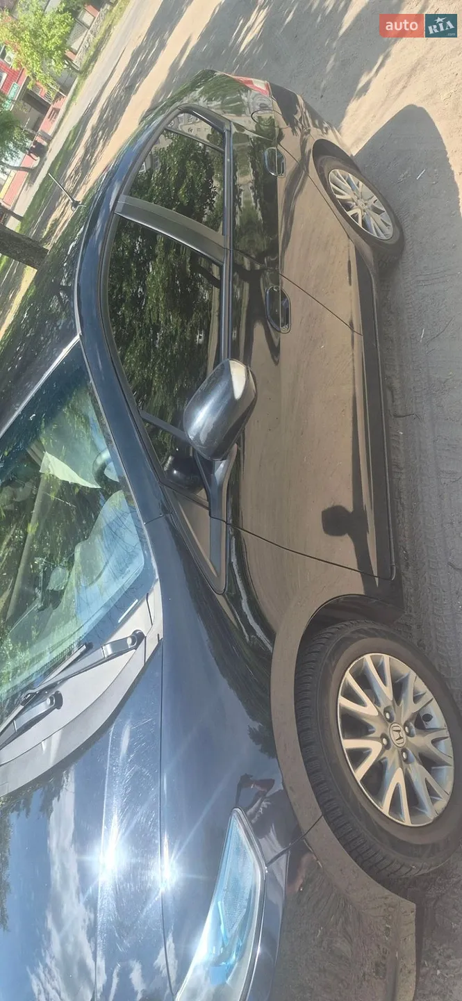 2010 Honda Insight - мініатюра 9
