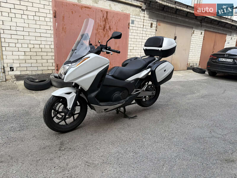Макси-скутер Honda Integra 750 2015 в Киеве