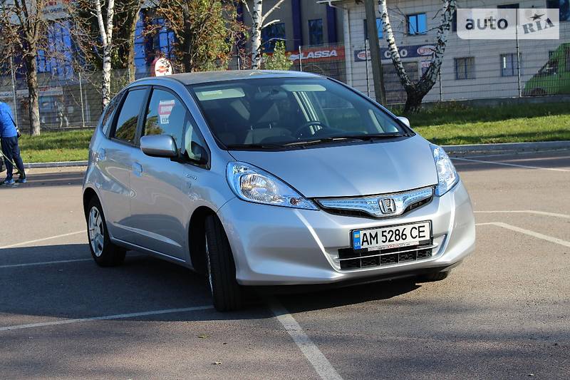 запчасти на honda fit hybrid как искать запчасти на honda fit hybrid как искать