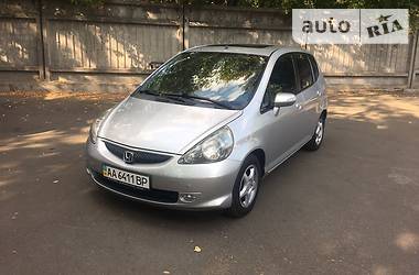 Хэтчбек Honda Jazz 2006 в Киеве