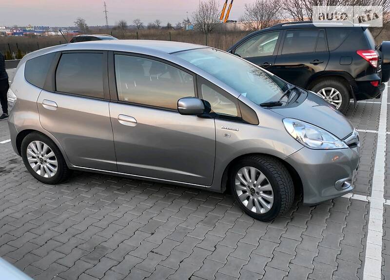 Хетчбек Honda Jazz 2011 в 