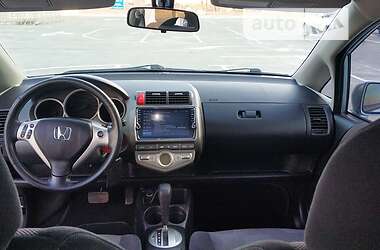 Хэтчбек Honda Jazz 2007 в 